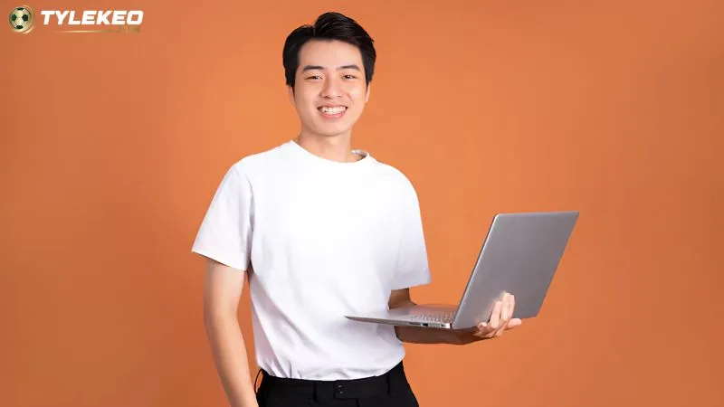 Đỗ Hùng Dũng - Tác Giả Đứng Sau Thành Công Của TYLEKEO.FUN 1 Hành trình trở thành tác giả của TYLEKEO.FUN